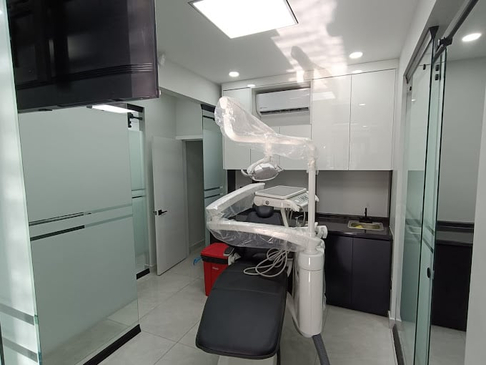 Slider image (4) Grand Diamond Dental & Periodontics